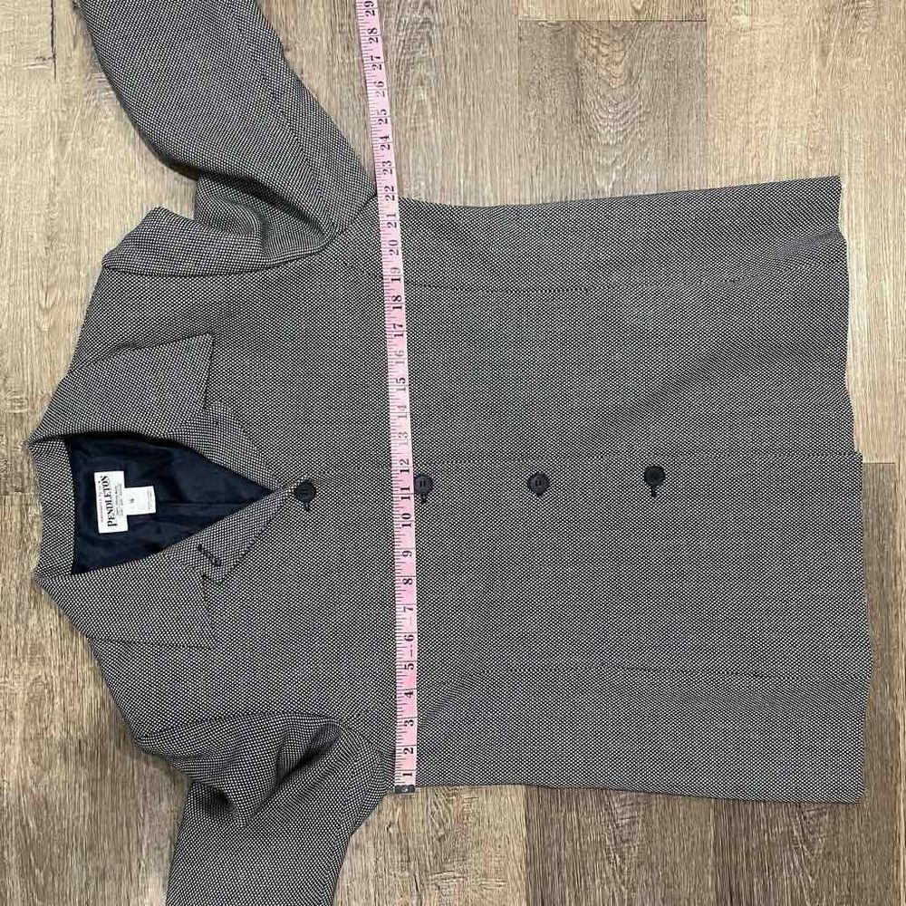 Pendletonwomen's Gray 100% Wool Suit - image 7